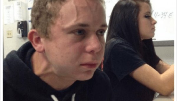 chico_que_se_aguanta_la_respiracion